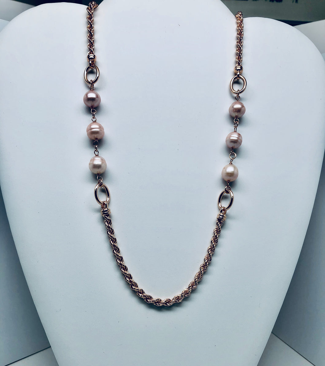 Fabulous Find Beautiful Honora Freshwater Pearl Necklace